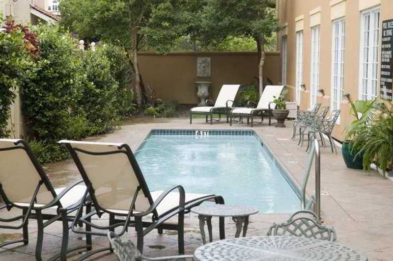 Hampton Inn New Orleans/St.Charles Ave Buitenkant foto